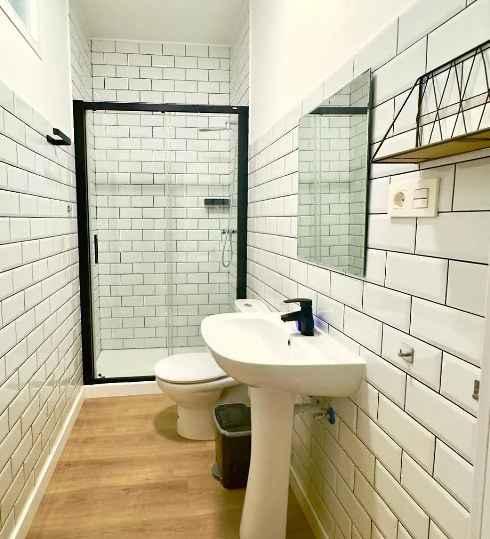 Bcool Apartment Bilbao Spain